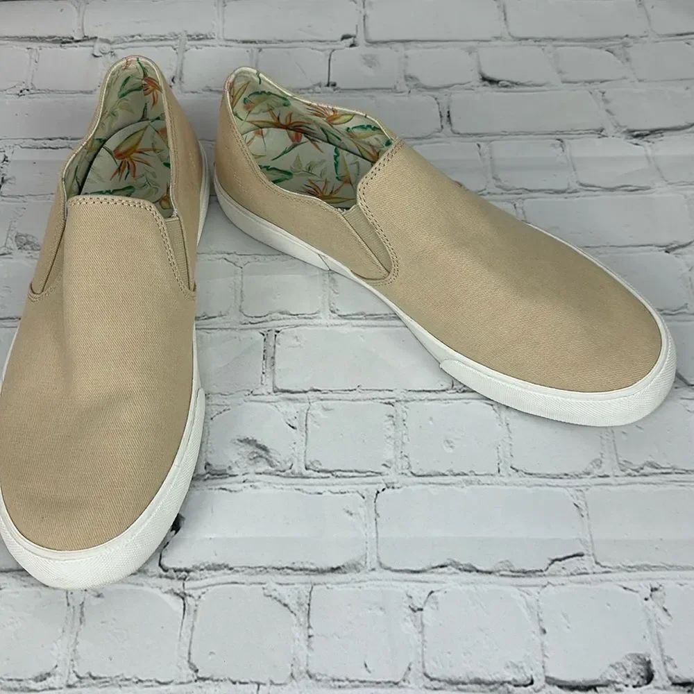 Vionic Groove Women's Slip On Casual Canvas Comfort Shoe Semolina - 11 Medium